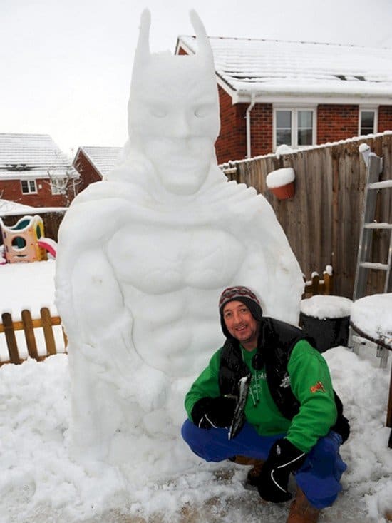 batman snow sculpture
