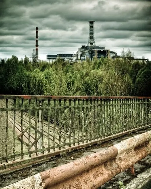 creepy-photos-bridge