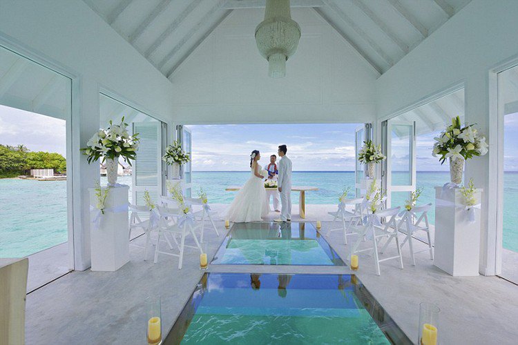 glass aisle wedding couple