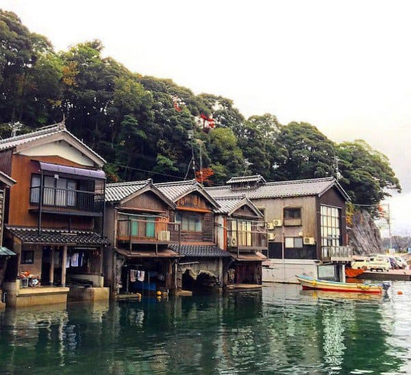 japan water houses