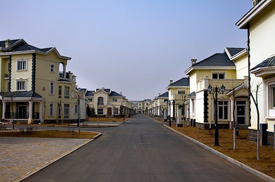 modern ghost towns ordos