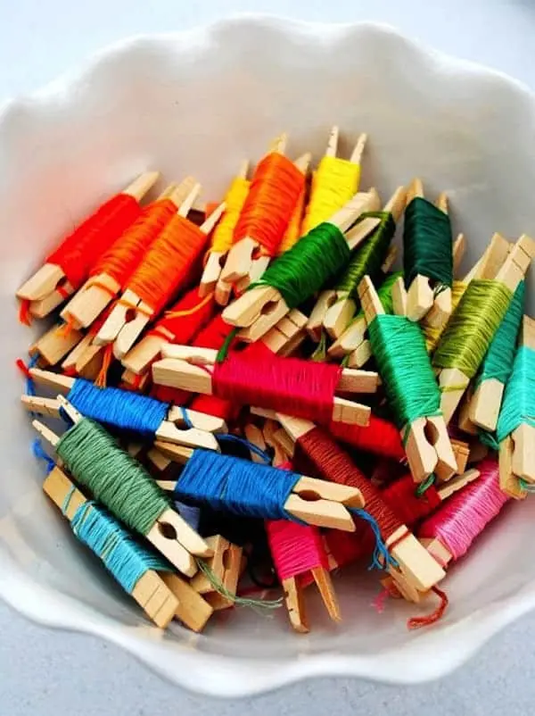 pegs-yarn