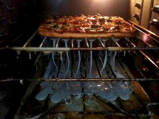 pizza plastic oven