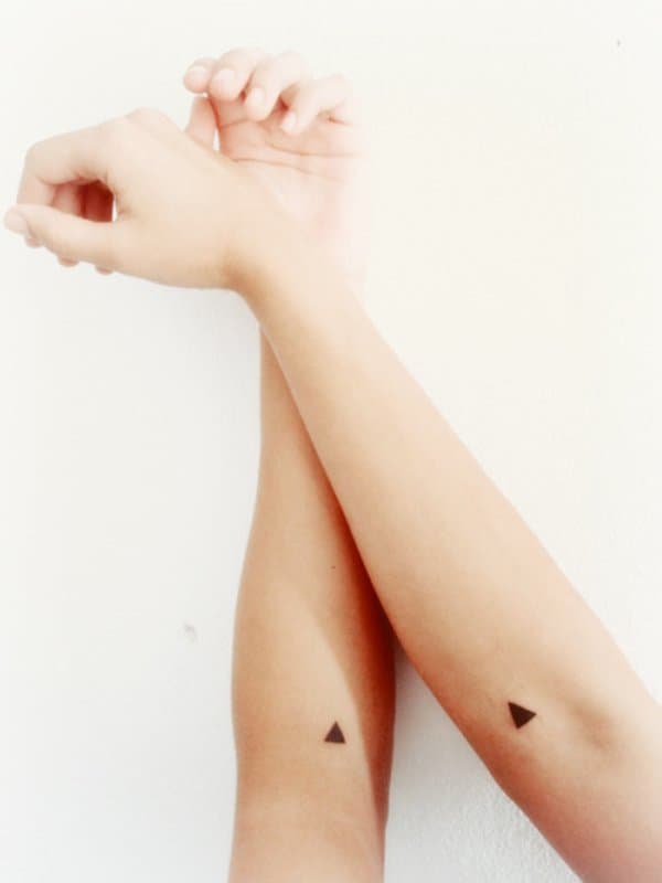 tiny-tattoos-triangle