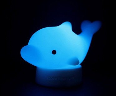 Dolphin Bath Light