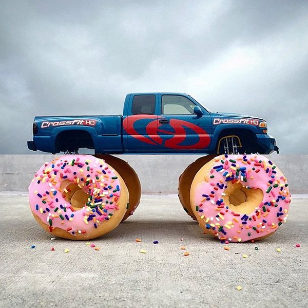combo-photos-Truck-Doughnuts