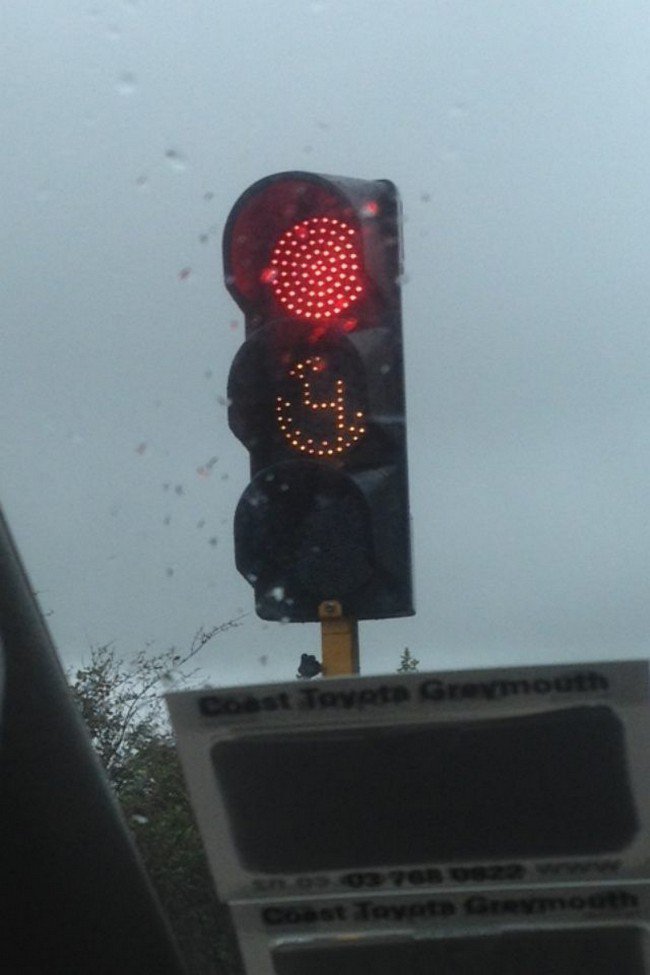 counting traffic light