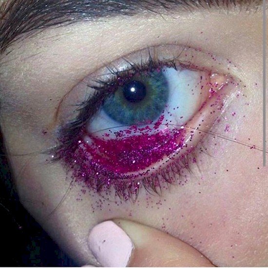 glitter in eye