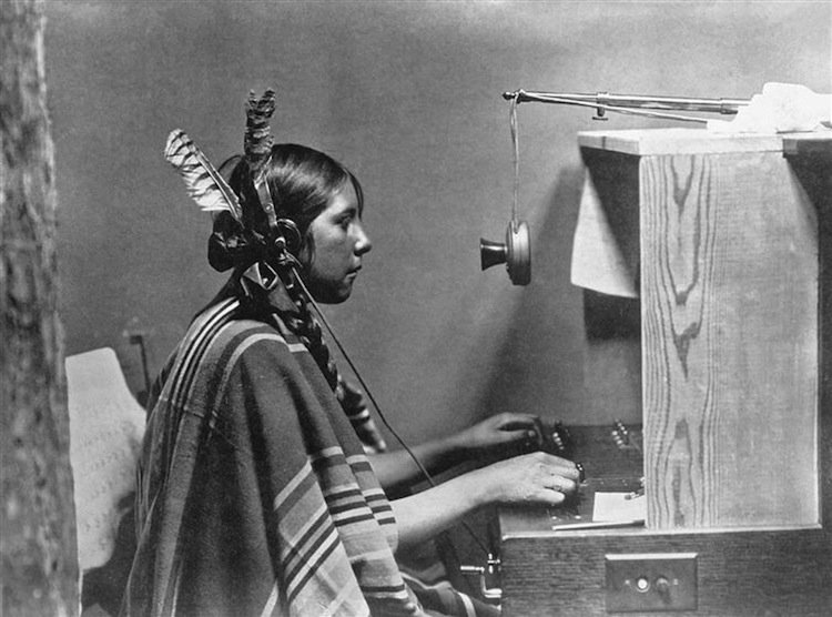 photo-switchboard