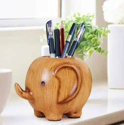 things-you-need-for-office-desk-elephant