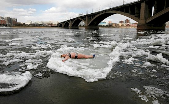 weird-russian-winters-ice