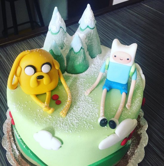 adventure-time-cakes-snow