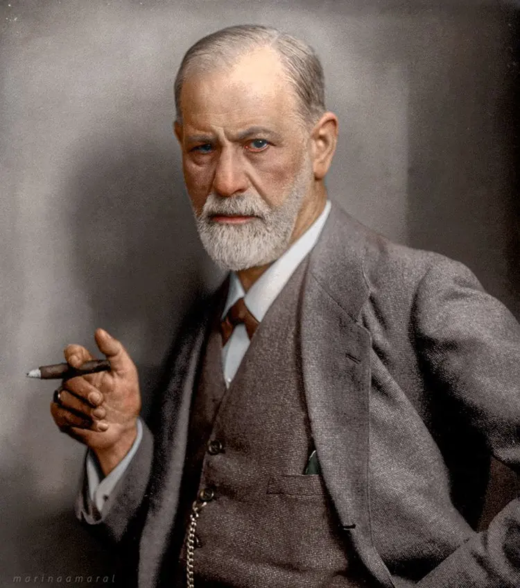 colorized-black-and-white-historic-photos-freud
