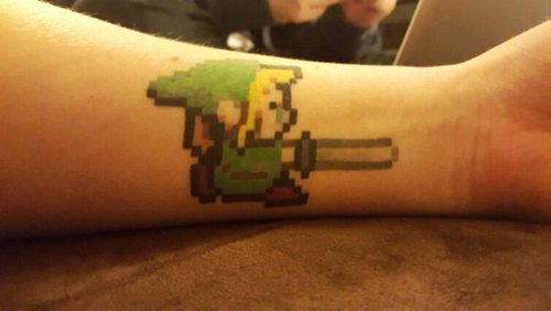 geeky-tattoos-pixel-link