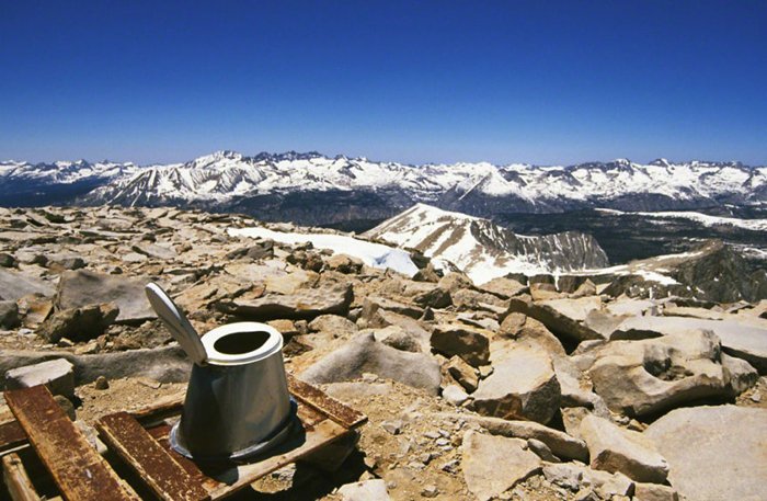 loo-with-a-view-mount