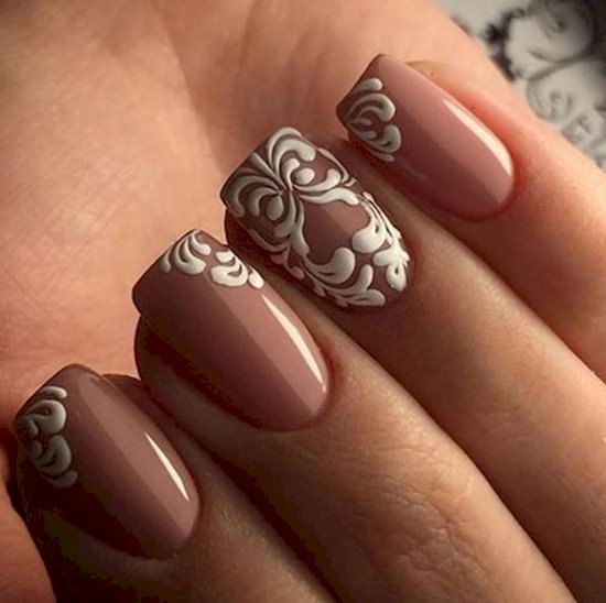 nails-simple