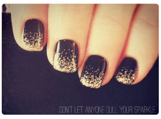 nails-sparkle