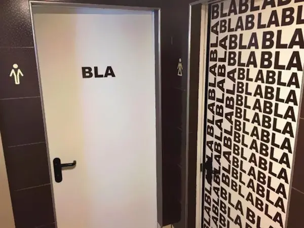 toilet-bla