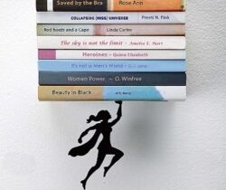 Wonder Woman Floating Bookshelf