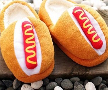 hot dog slippers
