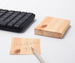 Wood Piece Memo Pad