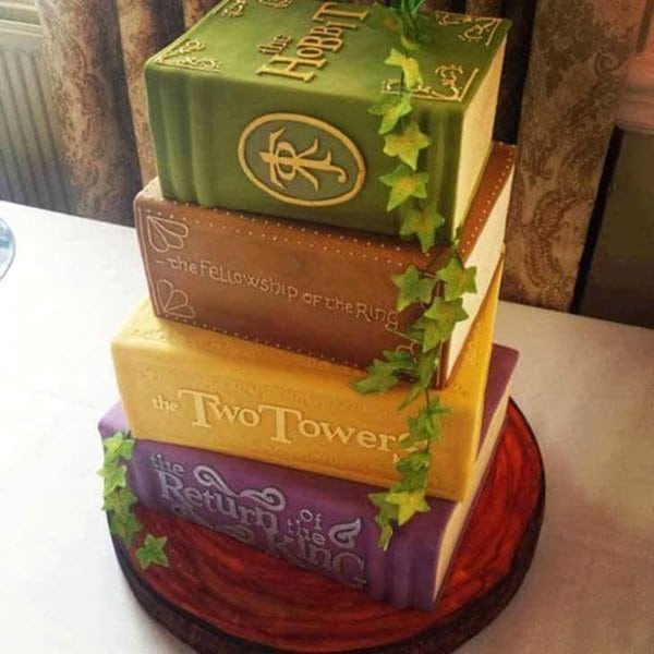 awesome-cakes-lotr