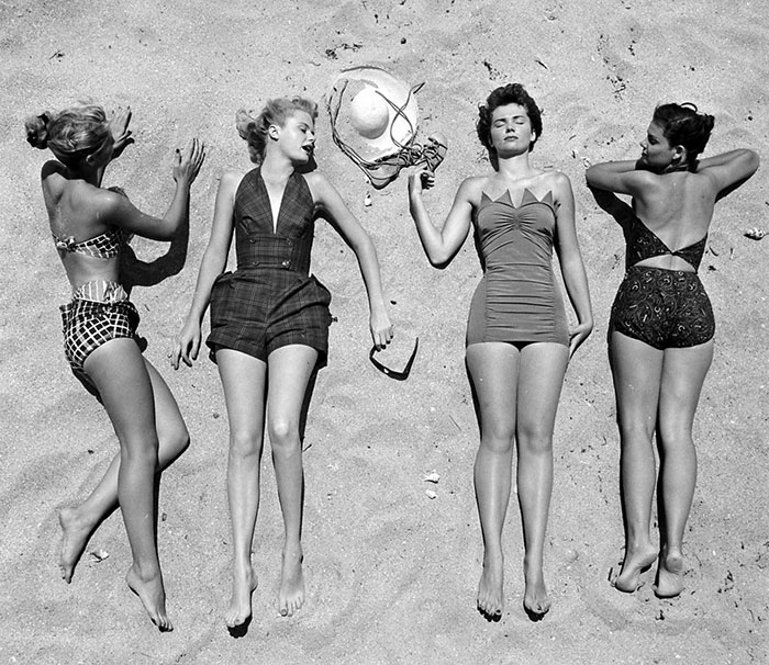 nina-leen-vintage-photos-beach