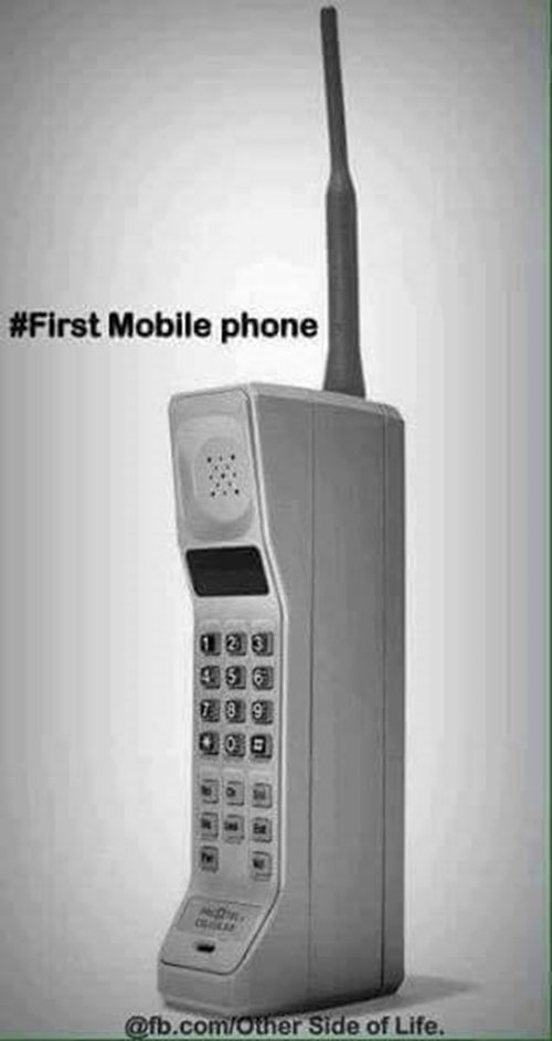 world-firsts-mobile-phone