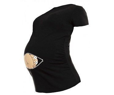 baby bottom maternity t-shirt peeking