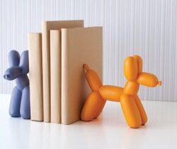 balloon dog bookend