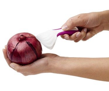 onion peeler