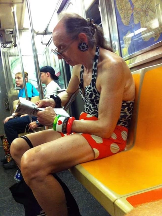 public-transport-crazies-shorts