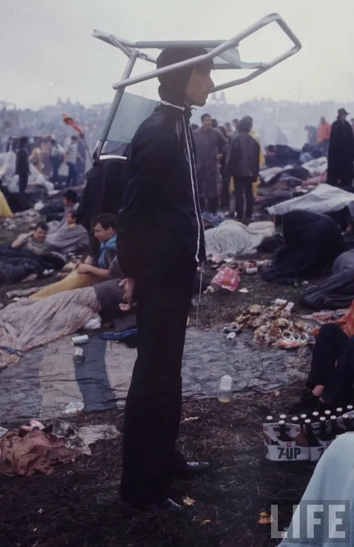 1969-woodstock-music-festival-chair