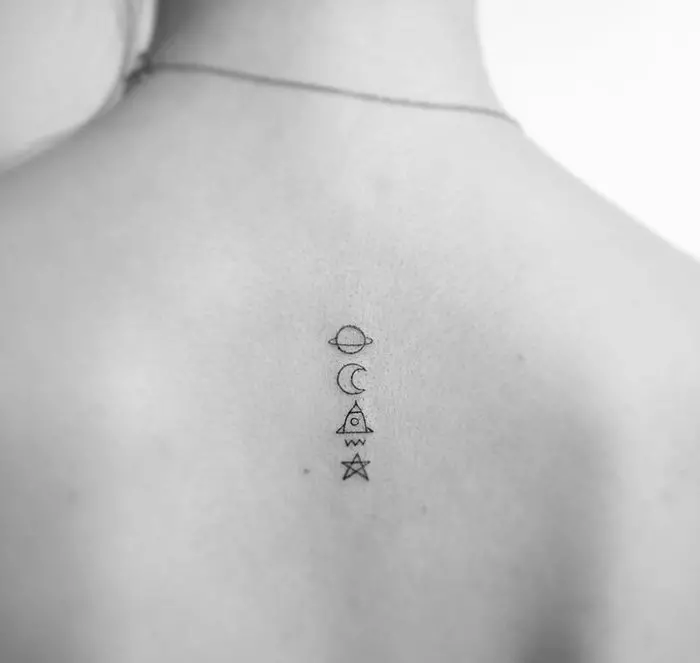 minimalist-tattoos-rocket