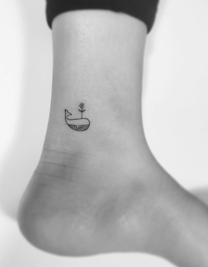 minimalist-tattoos-whale