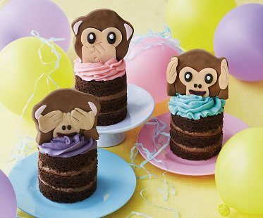 emoji-cake-recipe-book-monkey