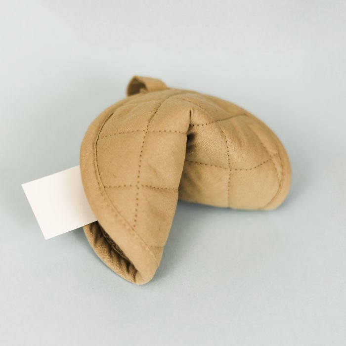 fake-food-out-of-household-items-oven-mitt-fortune-cookie
