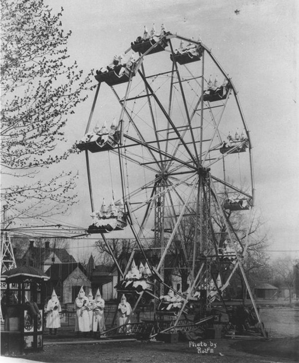 historical-photos-kkk-ferris-wheel-1925