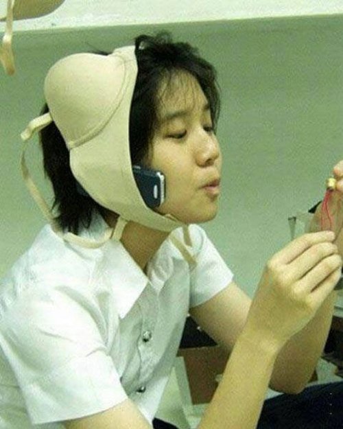 only-in-asia-bra-phone-holder