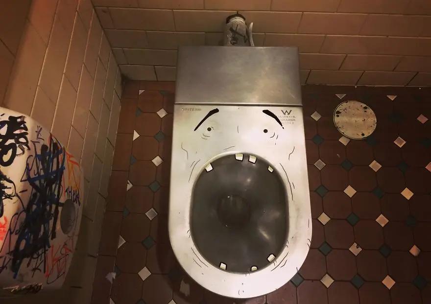 toilet-monster