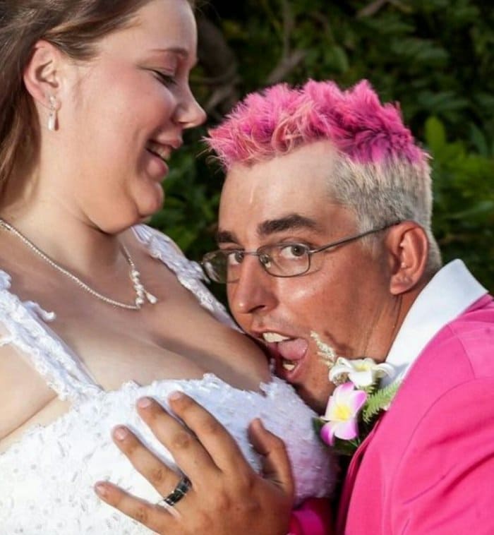 wedding-cringe-breasts