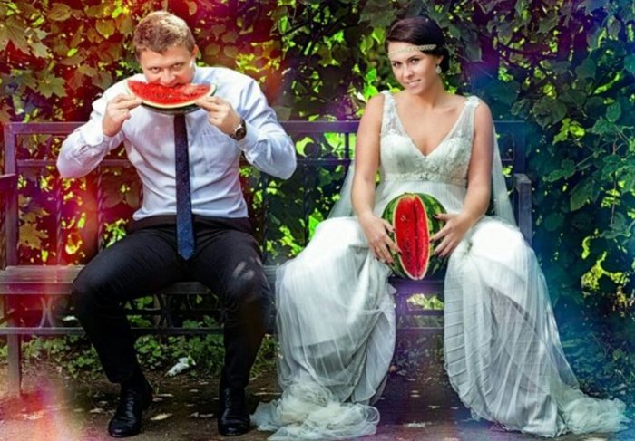 wedding-cringe-watermelon-crotch