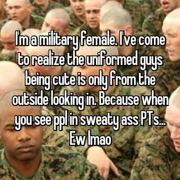 women-in-military-cute