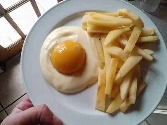 yoghurt peaches and apples pretending to be egg and chips 
