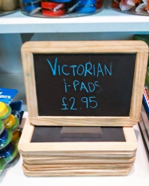 marketing-genius-victorian-ipads-chalk-boards