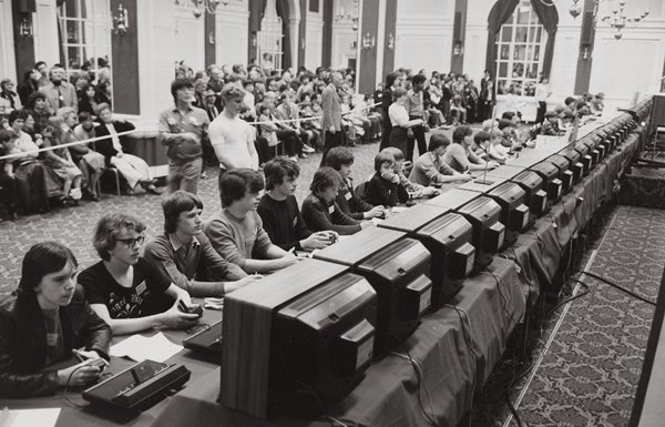 old-photos-national-space-invaders-championship-1980