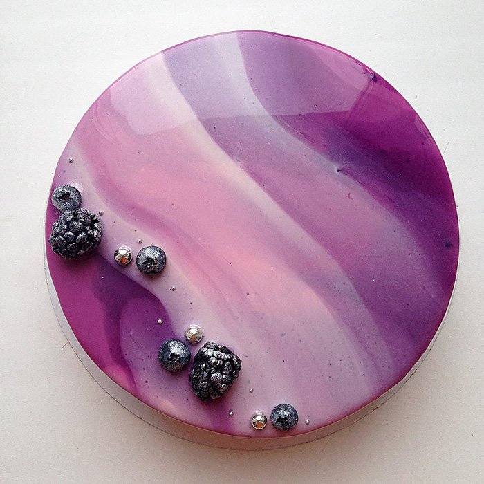 purple-glazed-marble-mirror-cake
