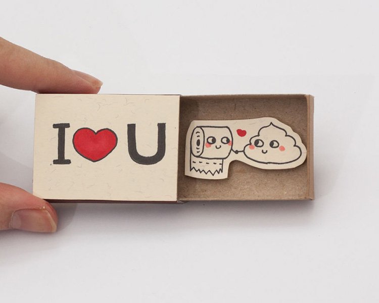 toilet-roll-and-poo-matchbox-greeting-card