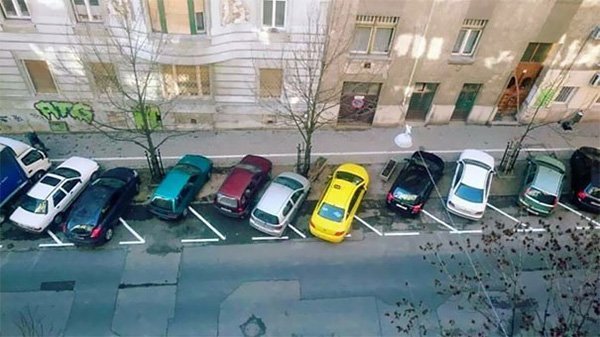 annoying-uncomfortable-images parking lot in romania