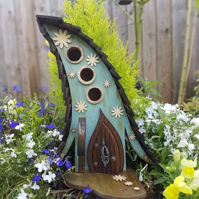 fairy tale bird houses three witches